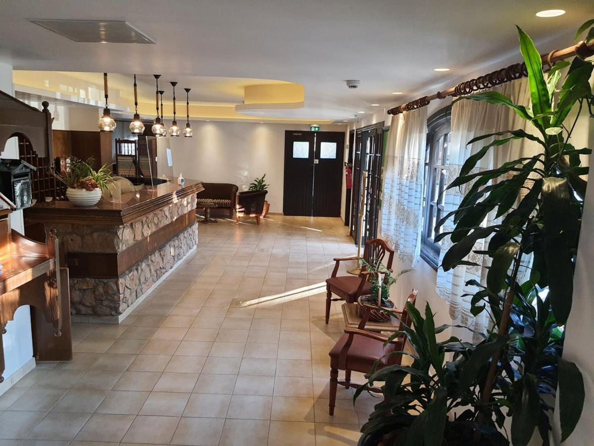 פרוטאראס Anais Bay Hotel מראה חיצוני תמונה