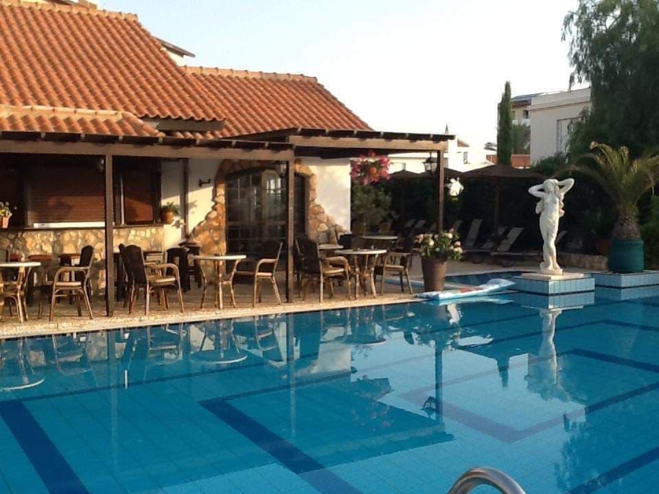 פרוטאראס Anais Bay Hotel מראה חיצוני תמונה