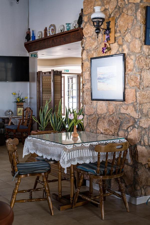 פרוטאראס Anais Bay Hotel מראה חיצוני תמונה
