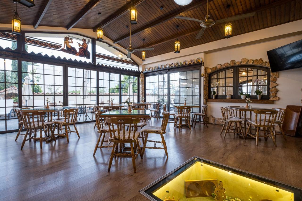 פרוטאראס Anais Bay Hotel מראה חיצוני תמונה
